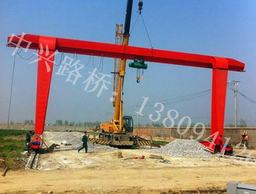 广东珠海单主梁吊钩门式起重机10T龙门吊租赁价格