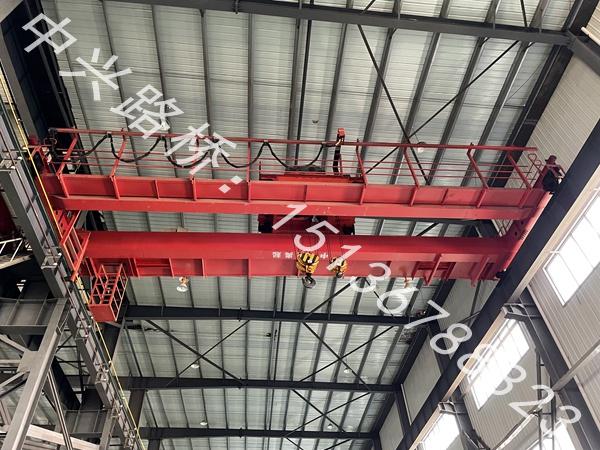 河南驻马店行车行吊销售厂家分享行吊使用时的几点注意事项